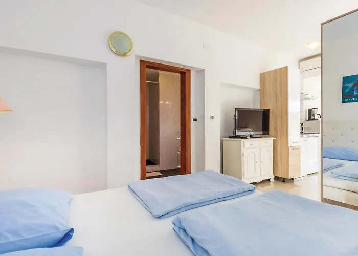 Дом отдыха 4 Bedroom Cozy In Опатия